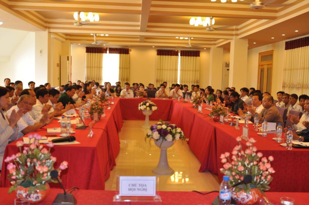 Lao Cai Galaxy Hotel Esterno foto