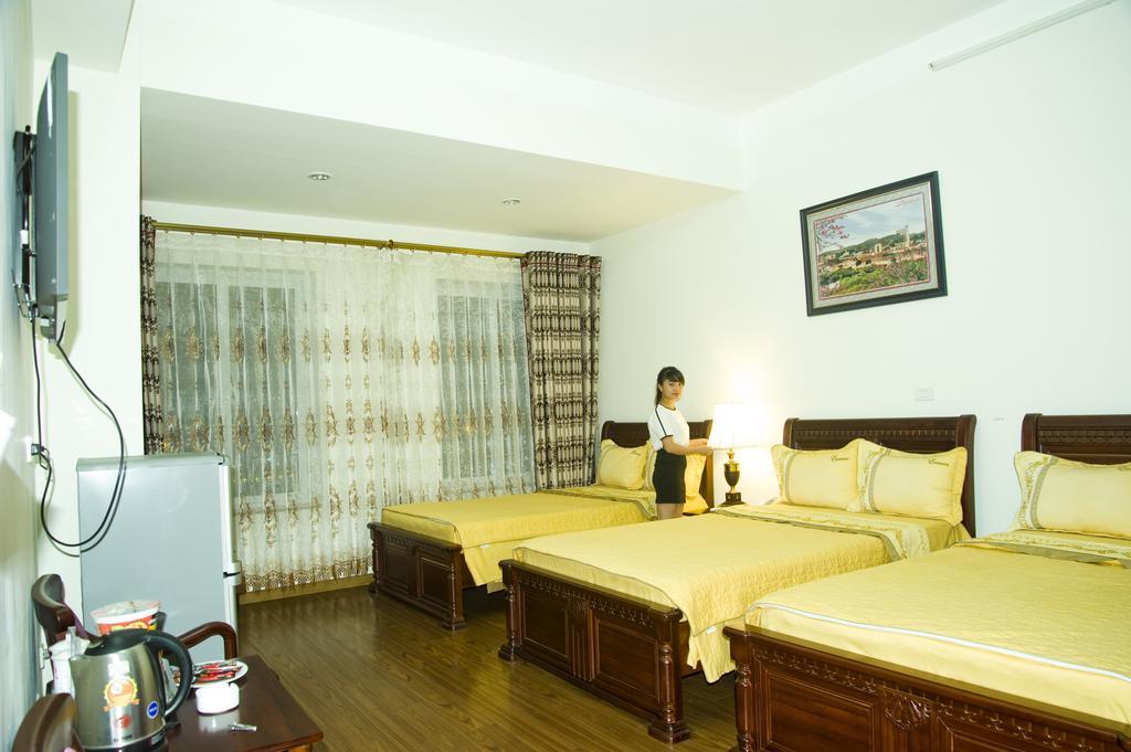 Lao Cai Galaxy Hotel Esterno foto