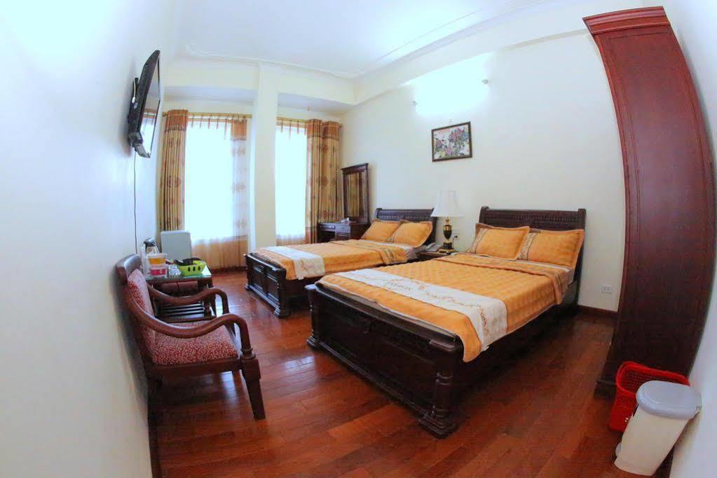 Lao Cai Galaxy Hotel Esterno foto